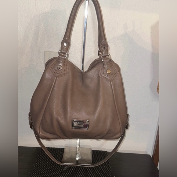 Marc by Marc Jacobs Classic Q Francesca Taupe Pebbled Leather Tote Hobo - Picture 2 of 16